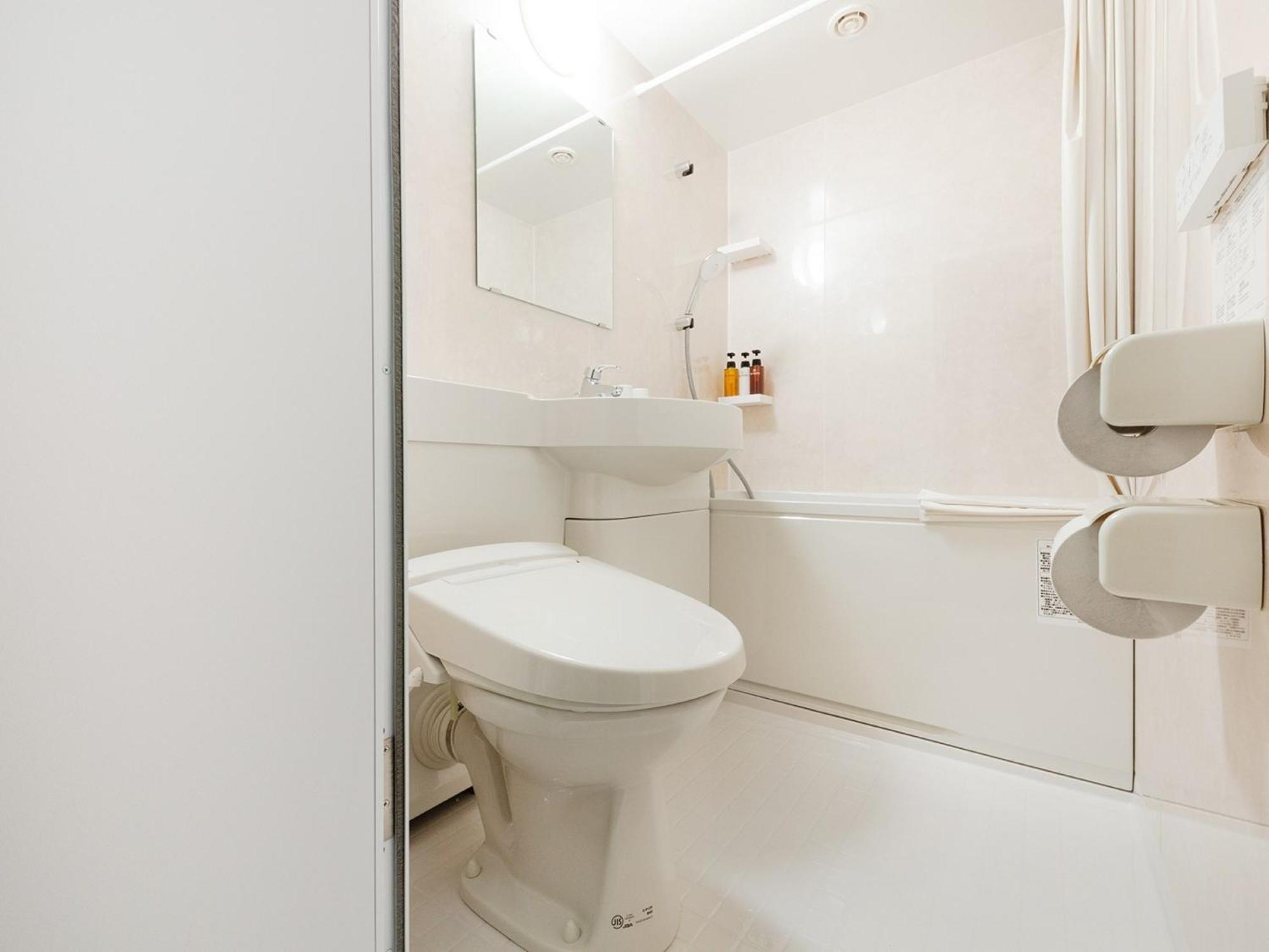 The One Five Osaka Sakaisuji - Vacation Stay 47172V מראה חיצוני תמונה